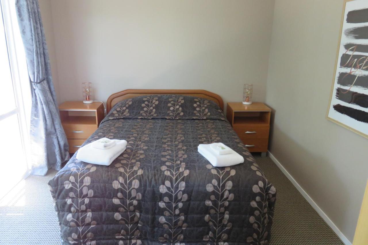 Rangiora Eco Holiday Park Fernside 外观 照片